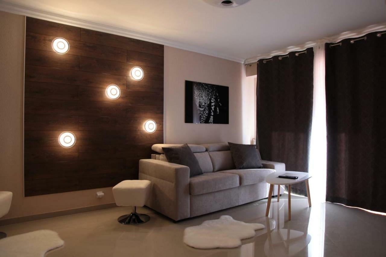 Stylish 2 Room Flat 60 Meters To The Beach Nice Bagian luar foto