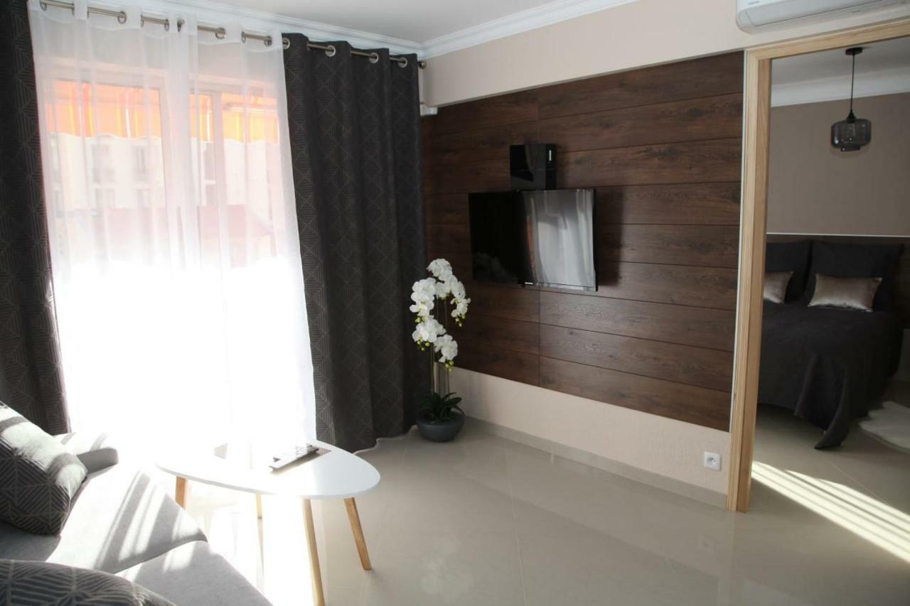 Stylish 2 Room Flat 60 Meters To The Beach Nice Bagian luar foto